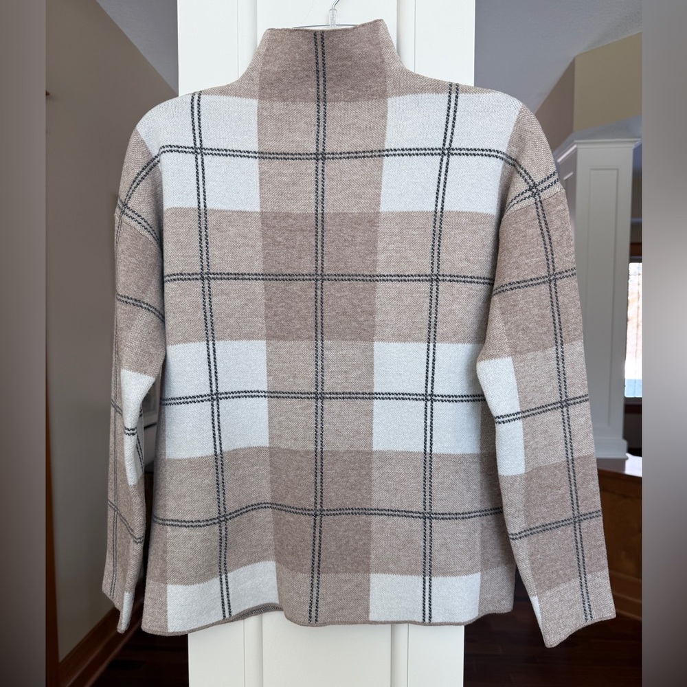 Rachel Zoe Women’s Large Plaid Argyle Mock Turtleneck Beige Sweater.